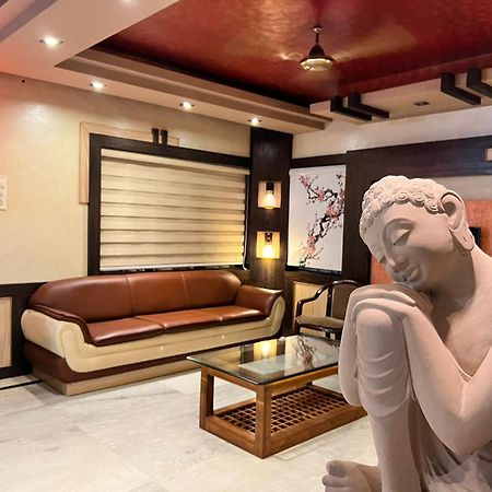 Hotel Lee Garden Near To Blue Flag Beach 500 Mtrs Puri Εξωτερικό φωτογραφία