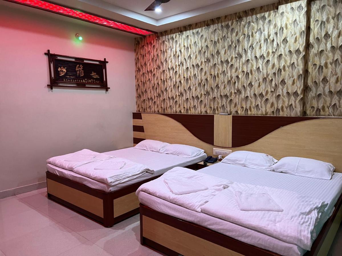 Hotel Lee Garden Near To Blue Flag Beach 500 Mtrs Puri Εξωτερικό φωτογραφία