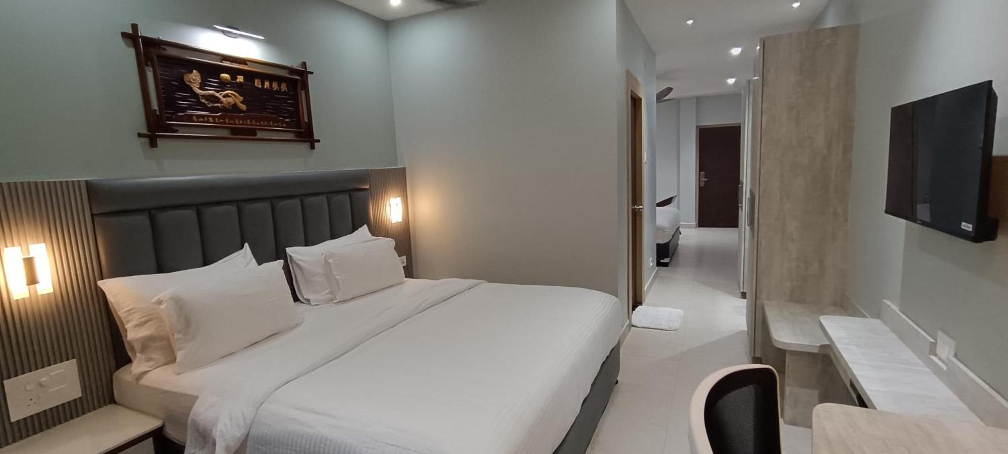 Hotel Lee Garden Near To Blue Flag Beach 500 Mtrs Puri Εξωτερικό φωτογραφία