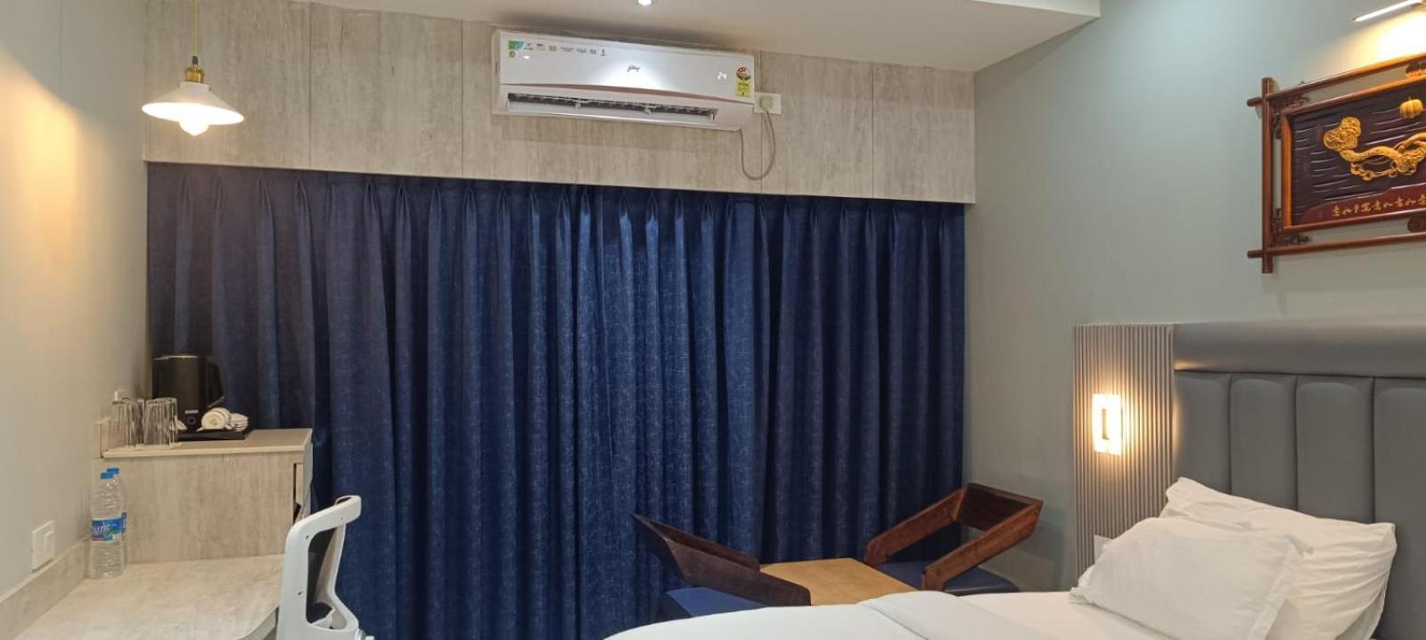 Hotel Lee Garden Near To Blue Flag Beach 500 Mtrs Puri Εξωτερικό φωτογραφία