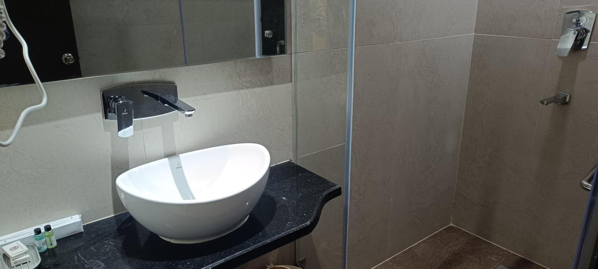 Hotel Lee Garden Near To Blue Flag Beach 500 Mtrs Puri Εξωτερικό φωτογραφία